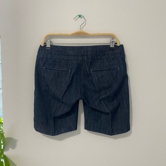 American Eagle Dark Blue Denim Shorts Size 6 - Picture 3 of 5